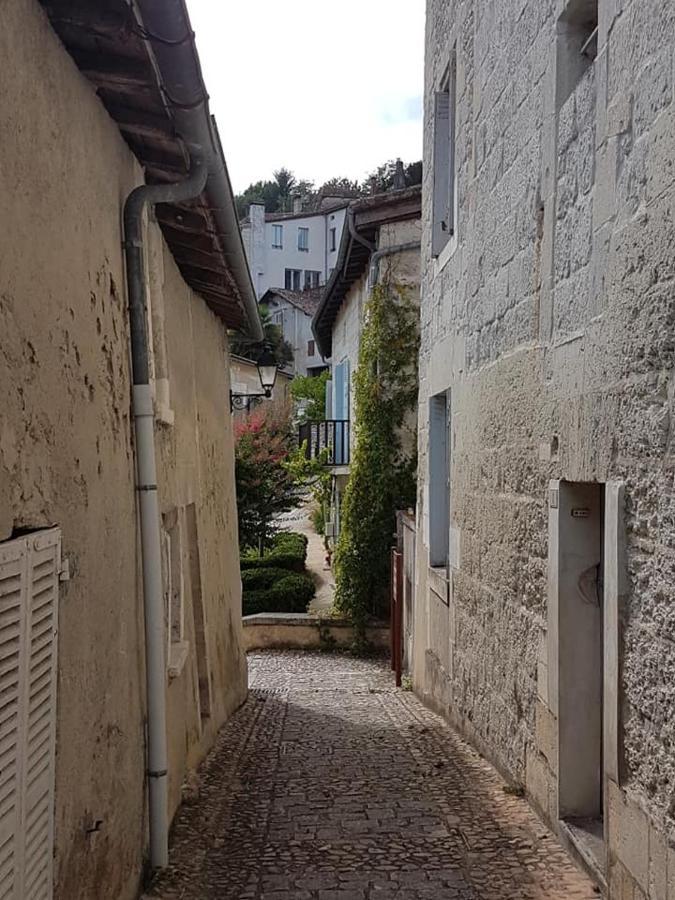Aubaterra Aubeterre-sur-Dronne Exterior foto